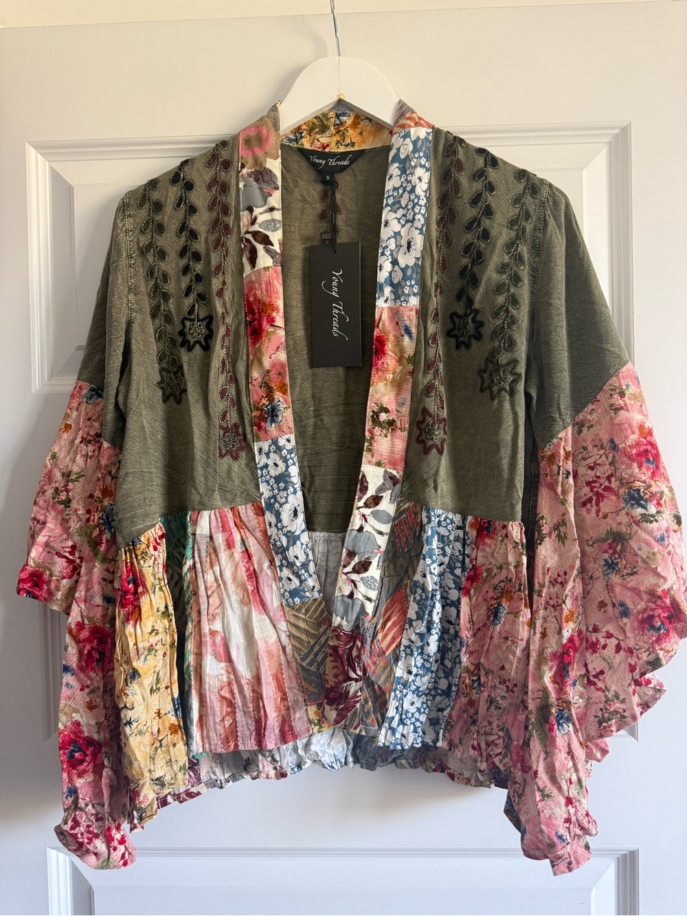 Young Threads Patchwork Boho Bell Sleeve Kimono NWT Small
